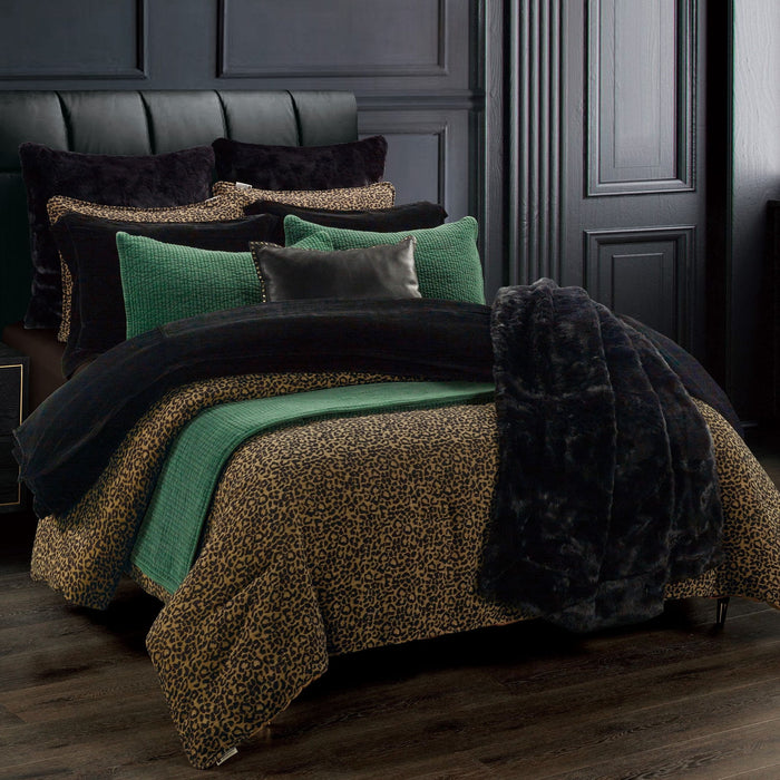 Adrienne - Queen Duvet Cover Set (Set of 3) - Gold