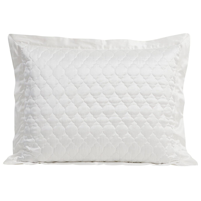 High Shine Satin - 21" x 27" Quatrefoil Quilt Pillow Sham Set (Set of 2) - White
