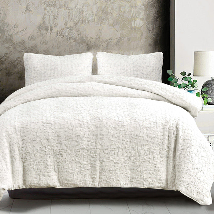 Porto Matelasse - King Comforter Set (Set of 3) - Vintage White
