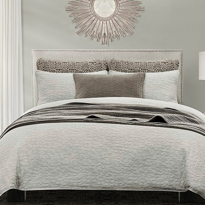 Porto Matelasse - King Comforter Set (Set of 3) - Light Taupe