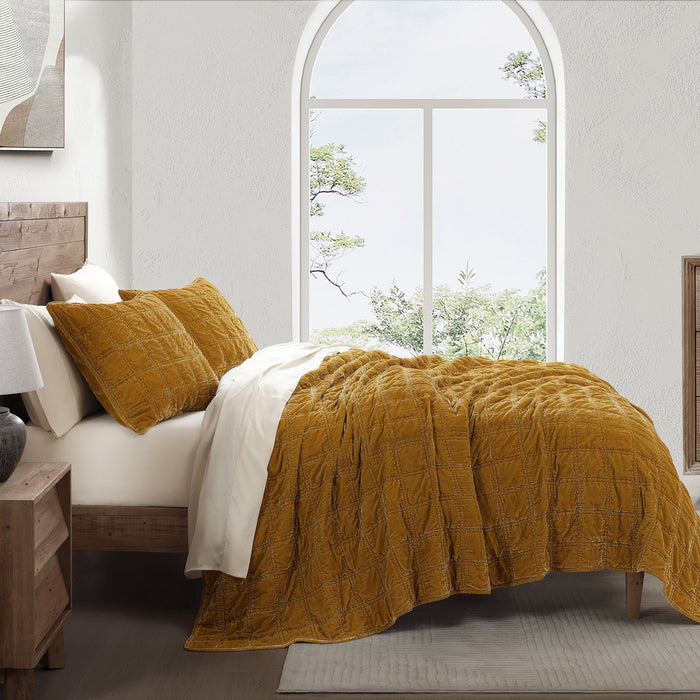 Stella - Full/Queen Faux Silk Velvet Double Box Stitch Quilt Set (Set of 3) - Saffron