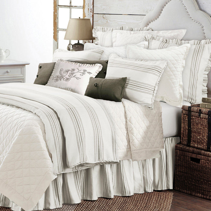 Prescott - Queen Duvet Cover Set (Set of 3) - Taupe