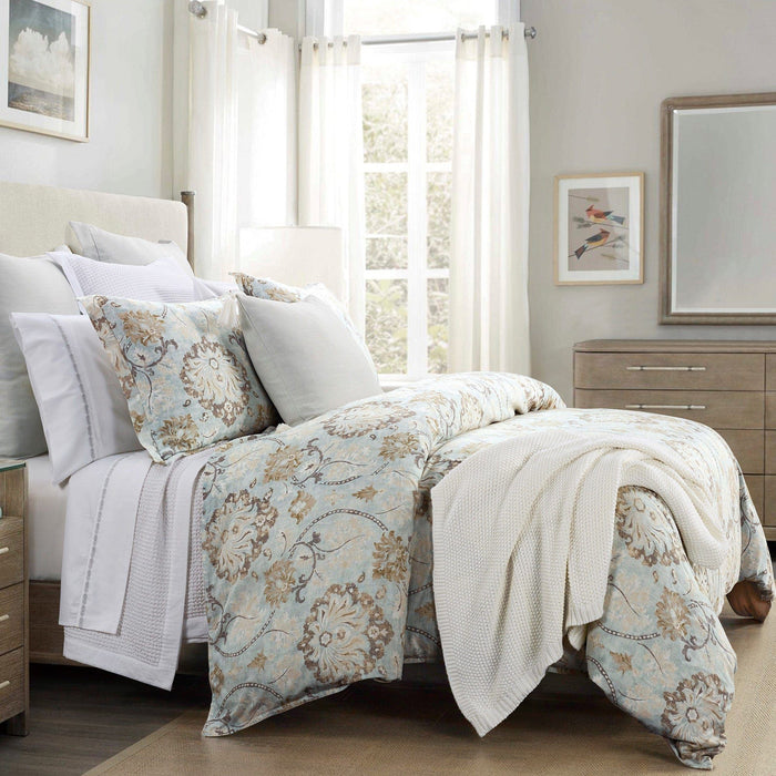 Dalia - King Duvet Cover Set (Set of 3) - Light Blue