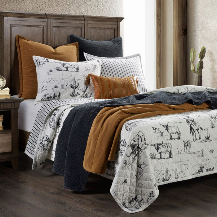 Ranch Life - Twin Western Toile Reversible Quilt Set (Set of 2) - Black