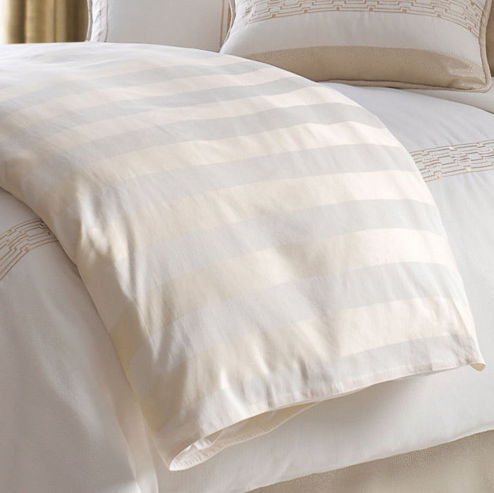 Hollywood - Queen Cabana Stripe Duvet Cover - White / Cream