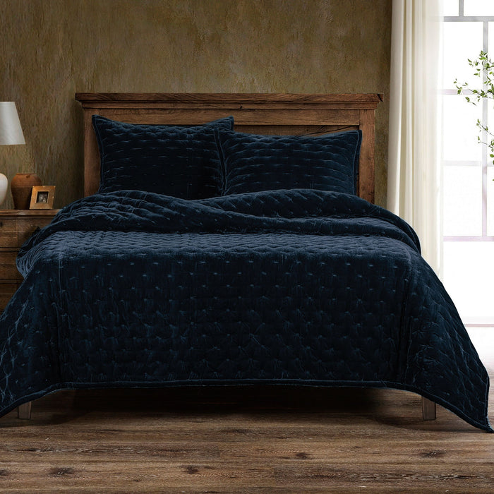 Stella - King Faux Silk Velvet Pintuck Quilt Set (Set of 3) - Midnight Blue