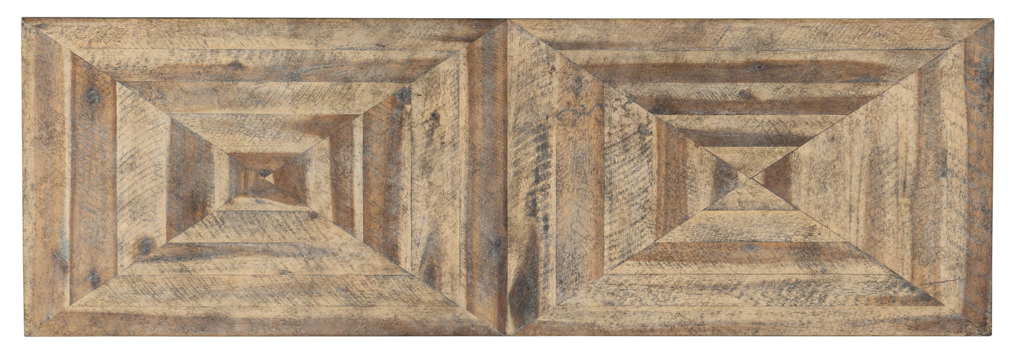 Commerce And Market - Saint Armand Chest