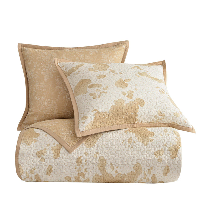 Elsa Cowhide - King Reversible Quilt Set (Set of 3) - Light Tan