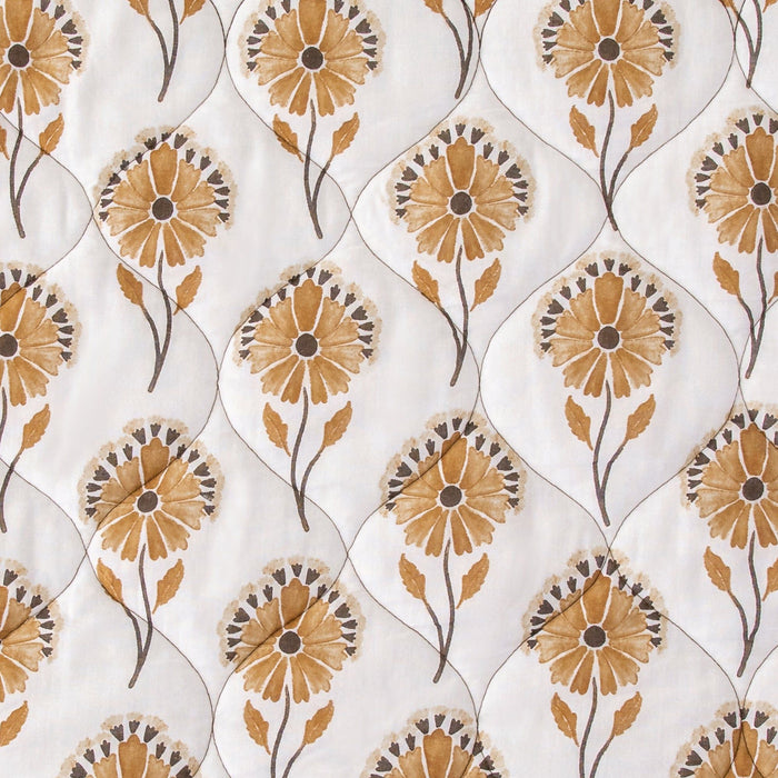 Woodstock - Twin Reversible Quilt Set (Set of 2) - White / Tan