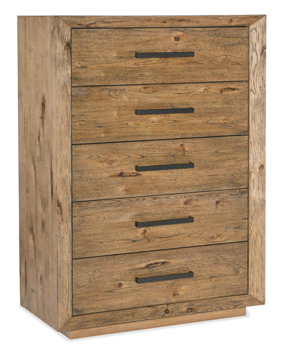 Big Sky - 55.25" 5-Drawer Chest