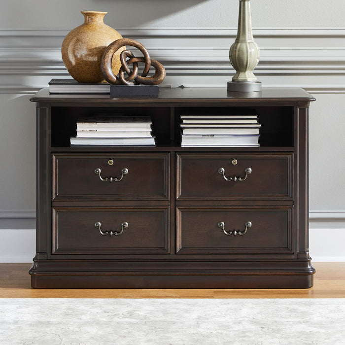 Brayton Manor - Jr Executive Media Lateral File - Cognac