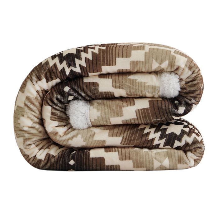 Campfire - Chalet Aztec Campfire Sherpa Throw 6 Per Carton - Multi Color