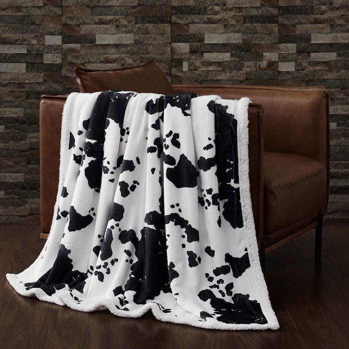 Campfire - Elsa Cowhide Campfire Sherpa Throw 6 Per Carton - Black / White