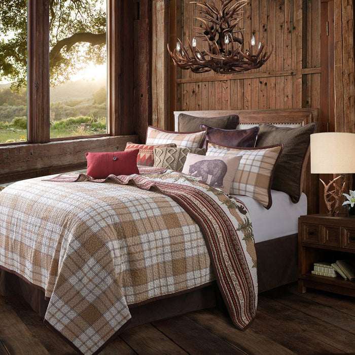 Bear Trail - Full/Queen Reversible Quilt Set (Set of 3) - Red / White / Tan