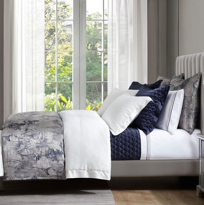 Pastoral Jacquard - Queen Comforter Set (Set of 3) - Silver
