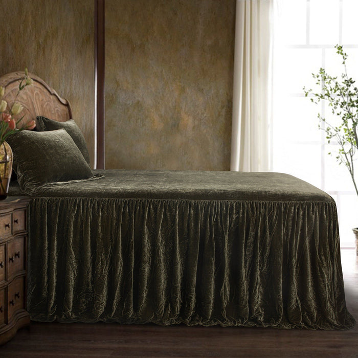 Stella - King Faux Silk Velvet Bedspread Set (Set of 3) - Fern Green