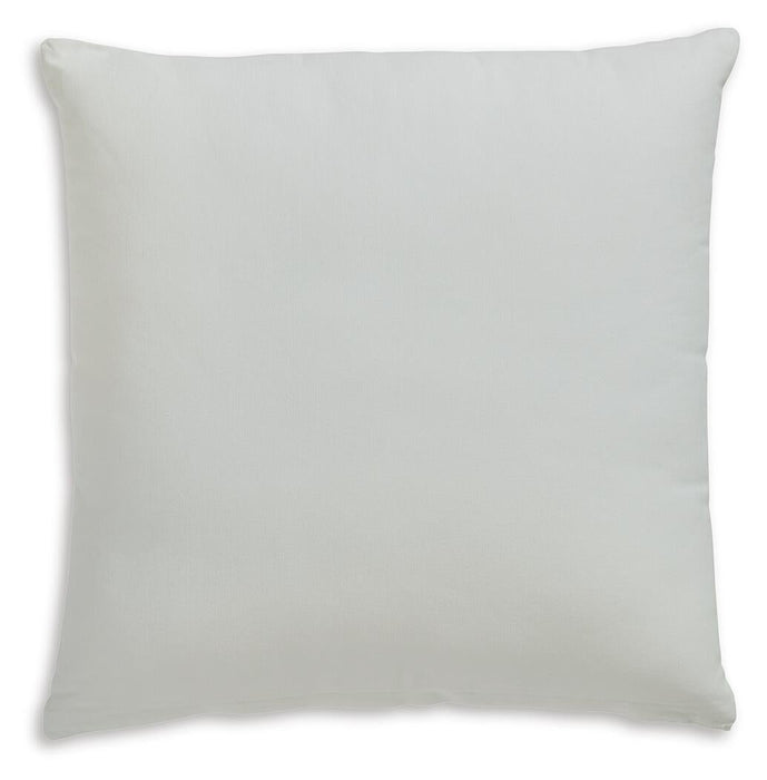 Gyldan Pillow