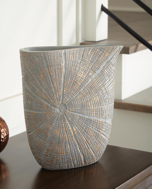 Ardenley Vase