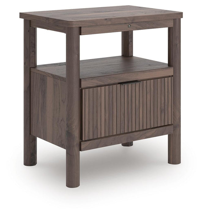 Pamytta King Upholstered Panel Platform Bed, Dresser, Mirror and Nightstand