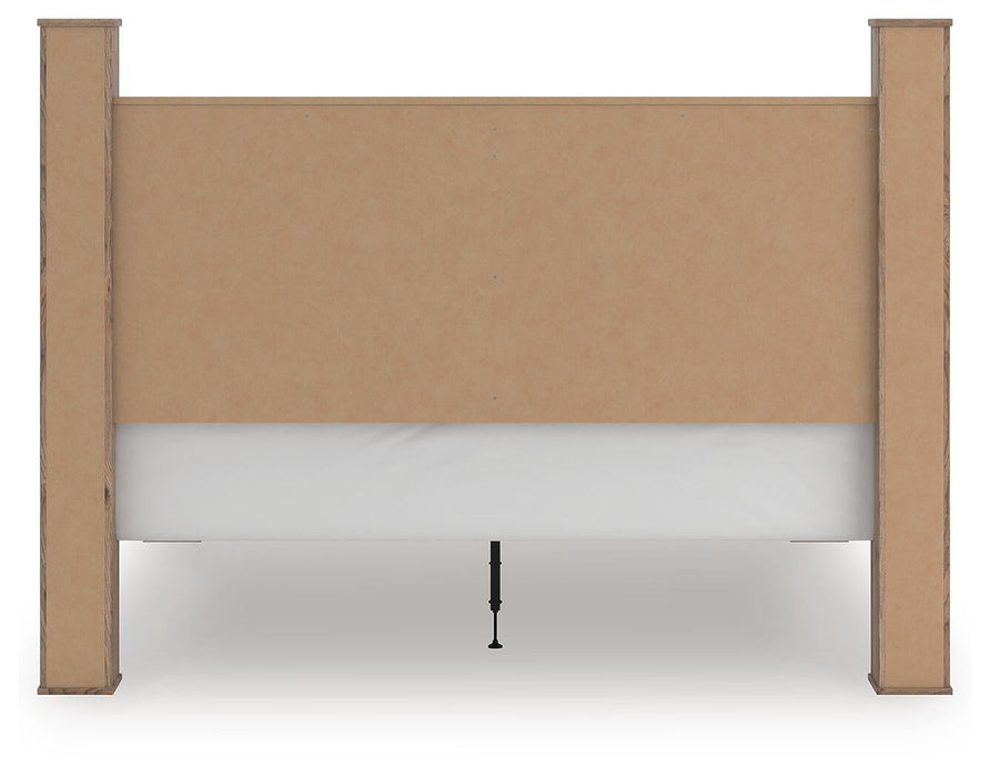 Rusticott King Poster Bed, Dresser and Mirror